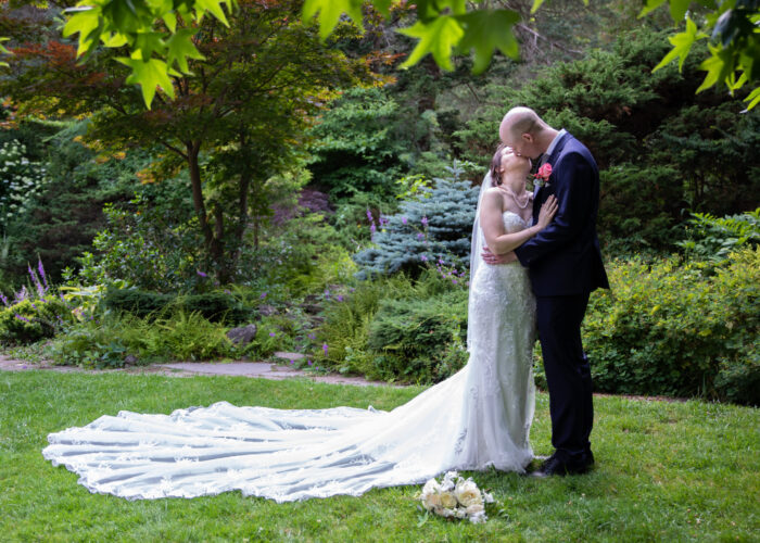 Oakville Weddings. Lawn and Garden Wedding image of Bride and Groom.