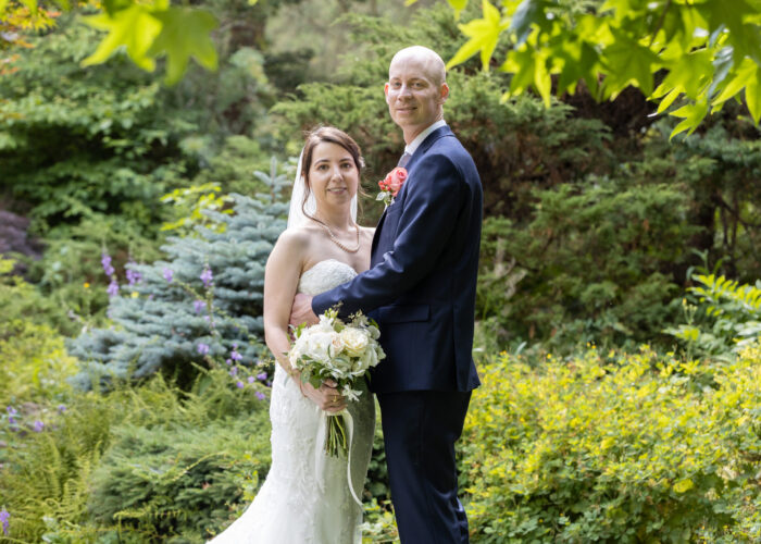 Toronto Wedding Photos. Bride and Groom Garden image.