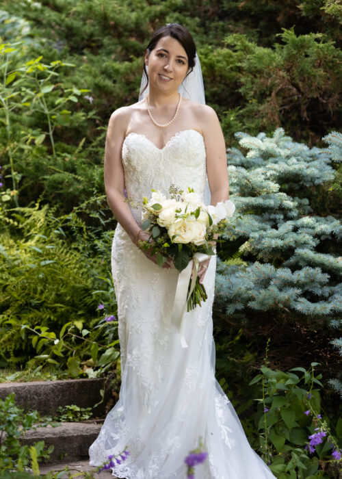Wedding Photography Toronto. Beautiful solo Bridal portrait